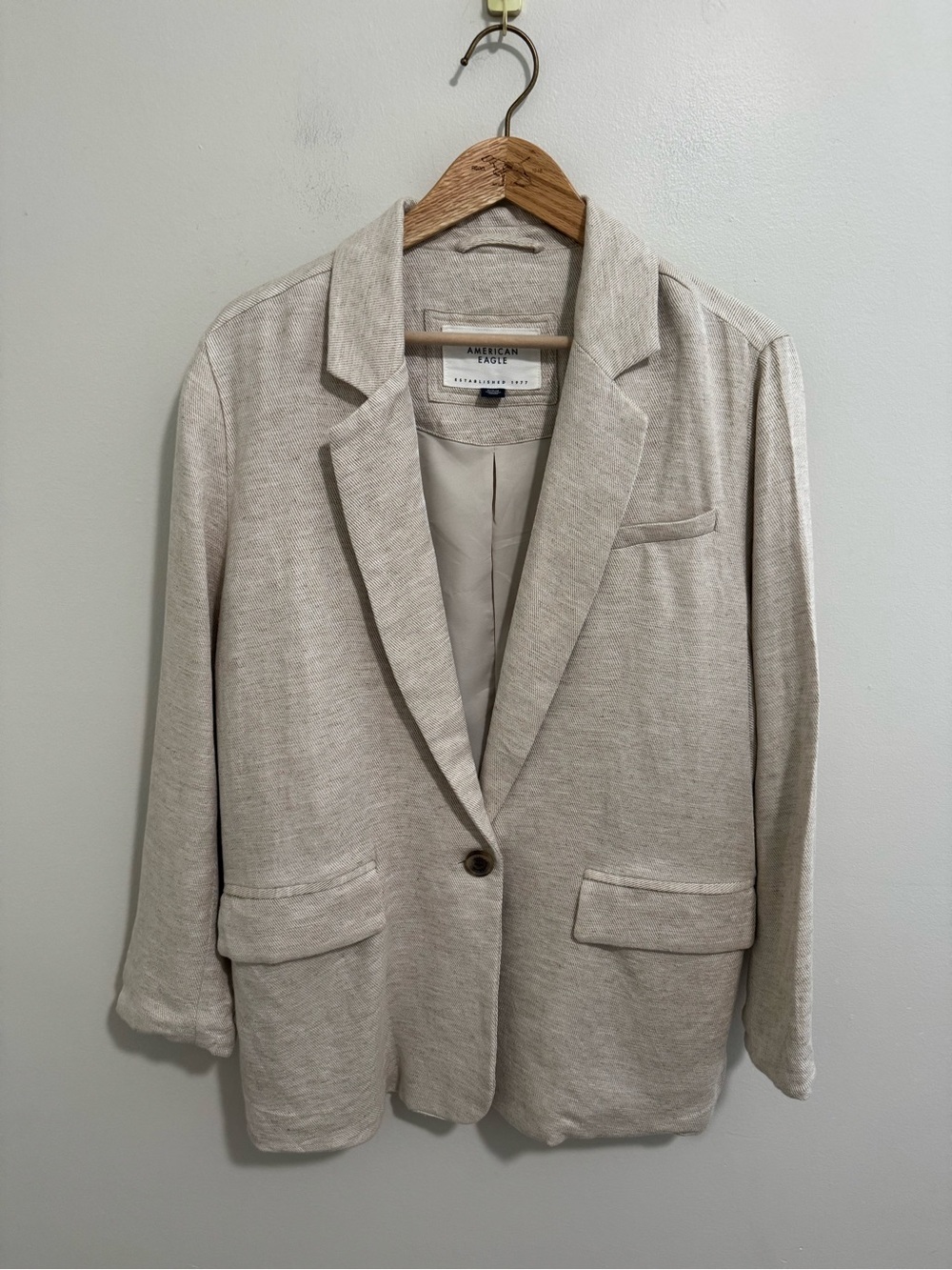 American Eagle Oversized Linen Blend Boyfriend Blazer